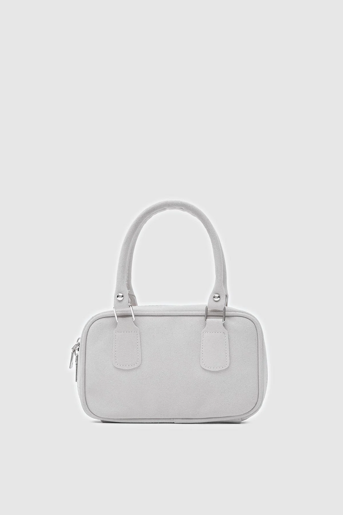 B9BCA7C4-2955-18DF-7160-496A434B0FB8